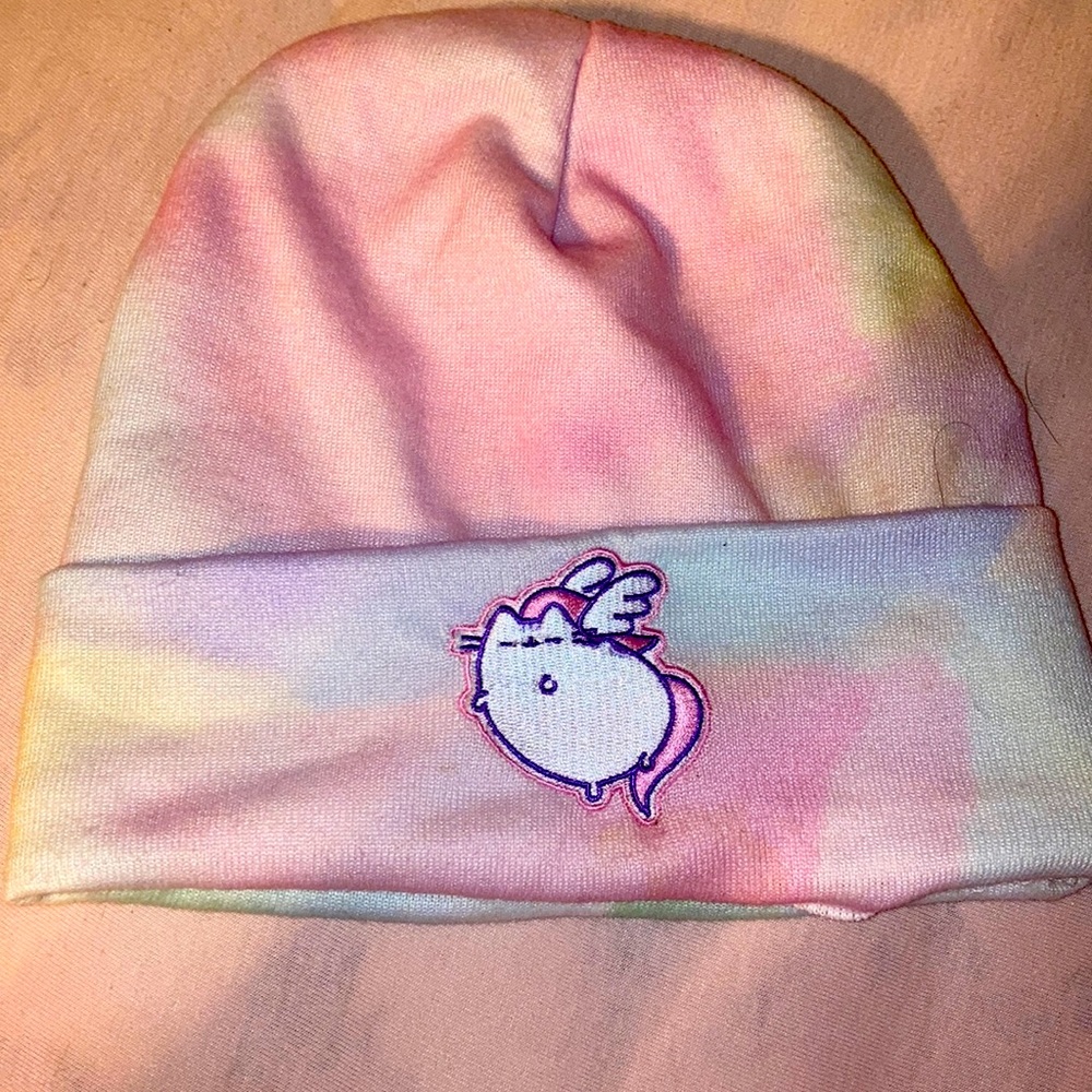 Pastel pink n teal white dry beanie
